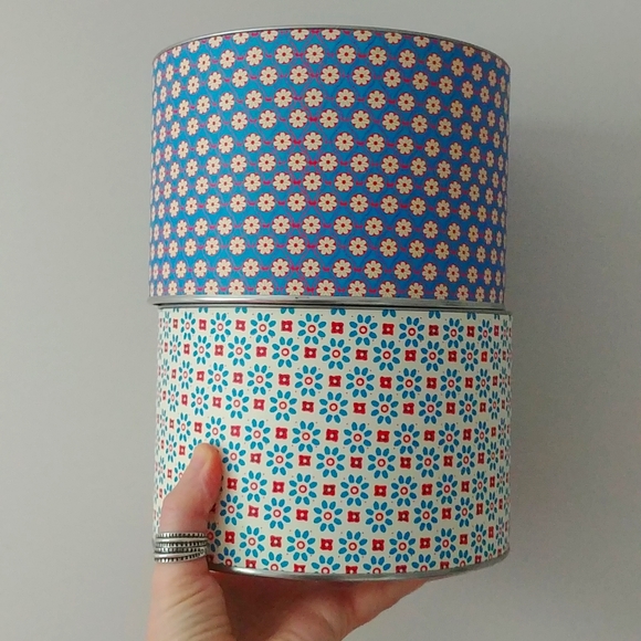 4/$15 - patterned cardboard containers